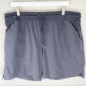 IDEOLOGY gray athletic shorts size XL
